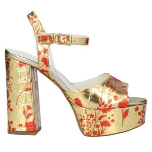 Carmens Sandals Size 6